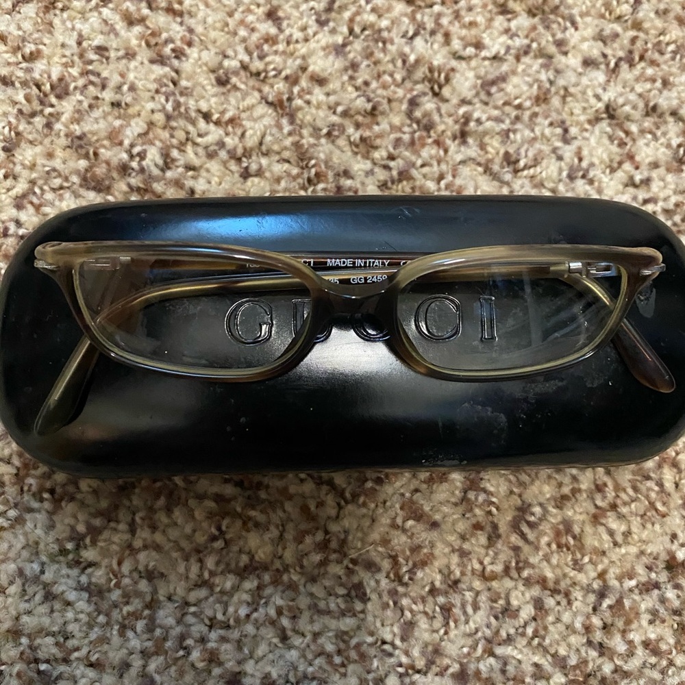 Gucci glasses